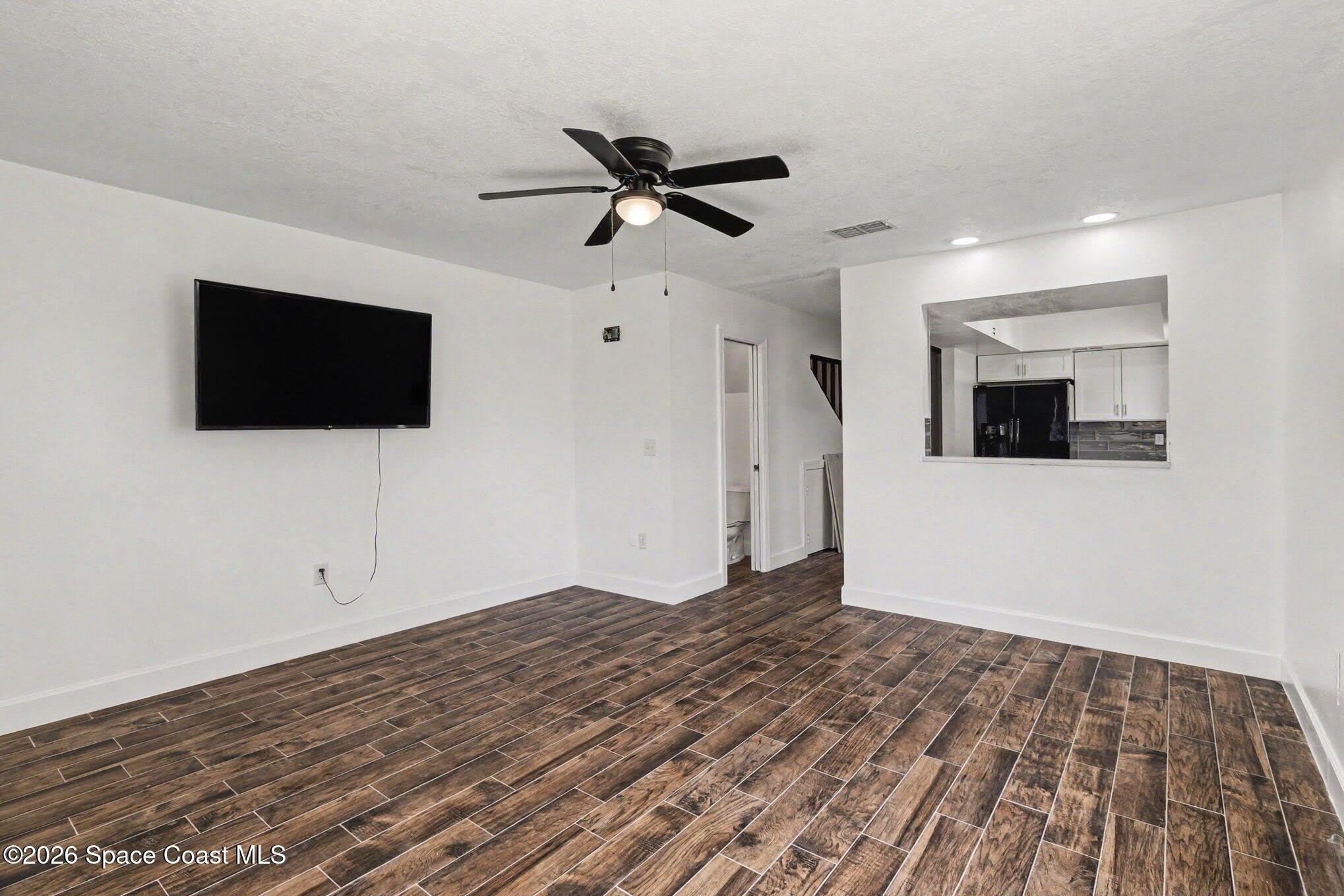 2177 Stewart Road – photo 3