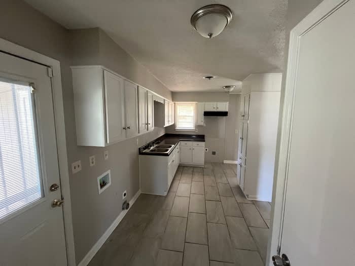 5075 Dianne Drive – photo 5