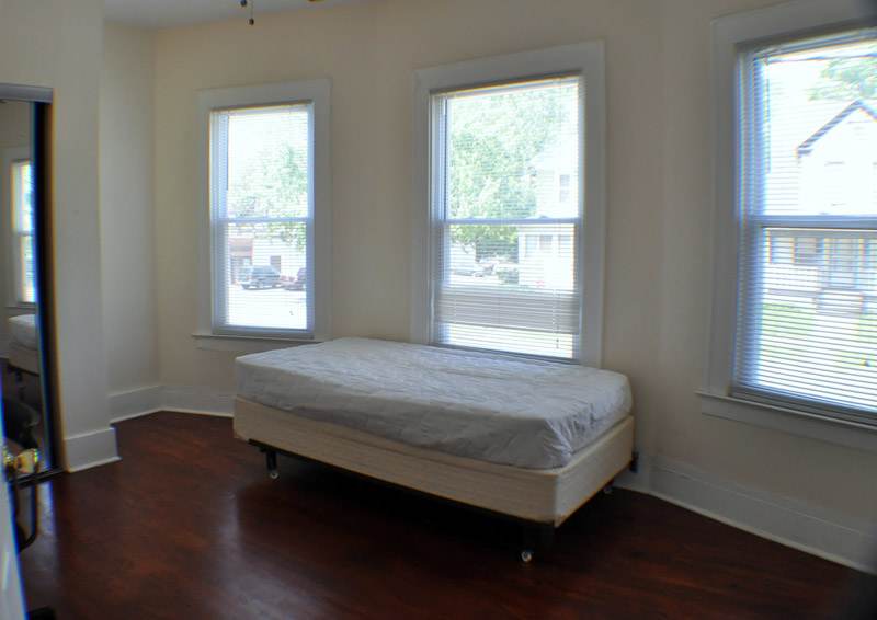 301 Maple St1 – photo 5
