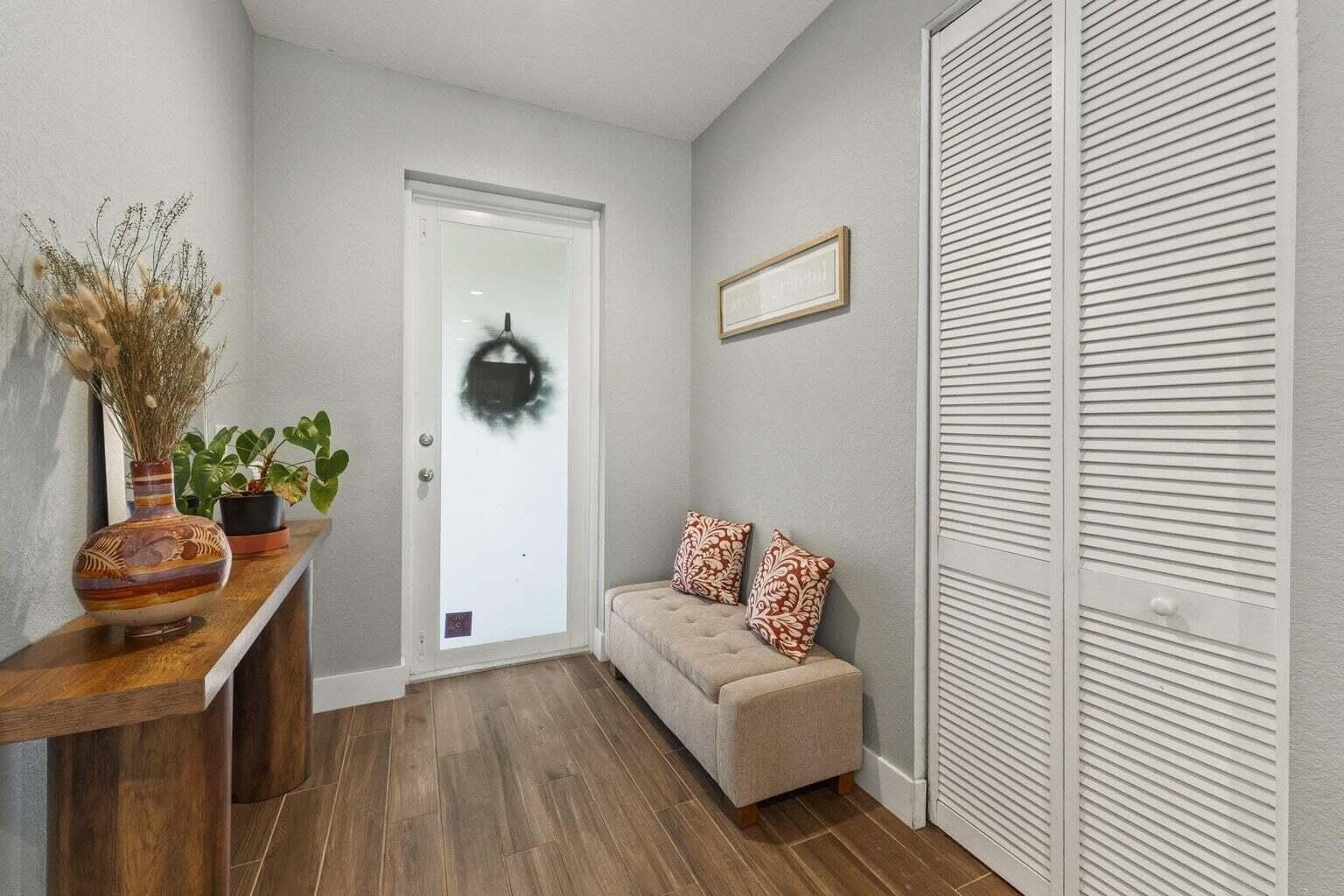 601 Sw S Quick Circle – photo 3