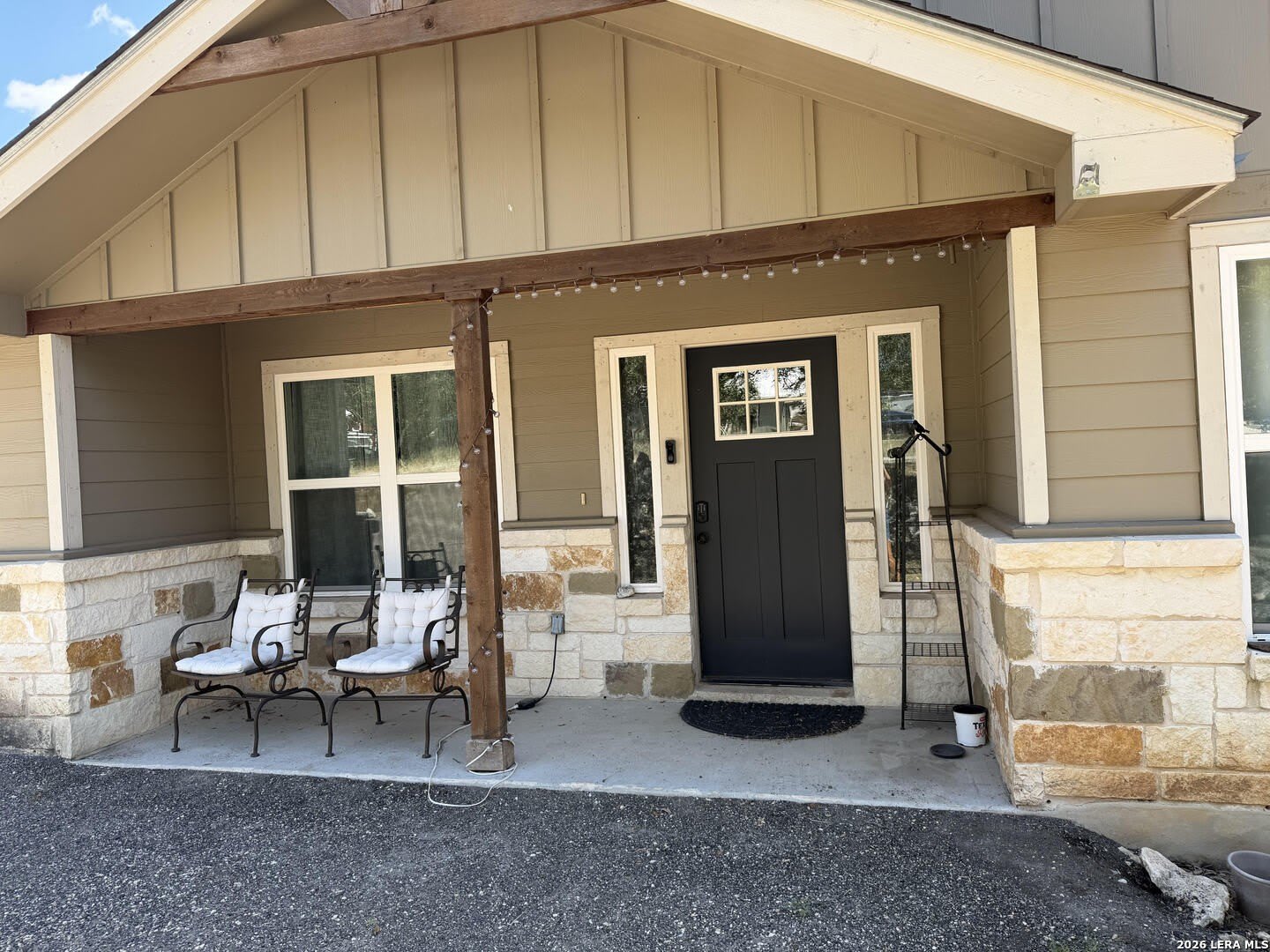 1518 BOB WHITE DR – photo 3