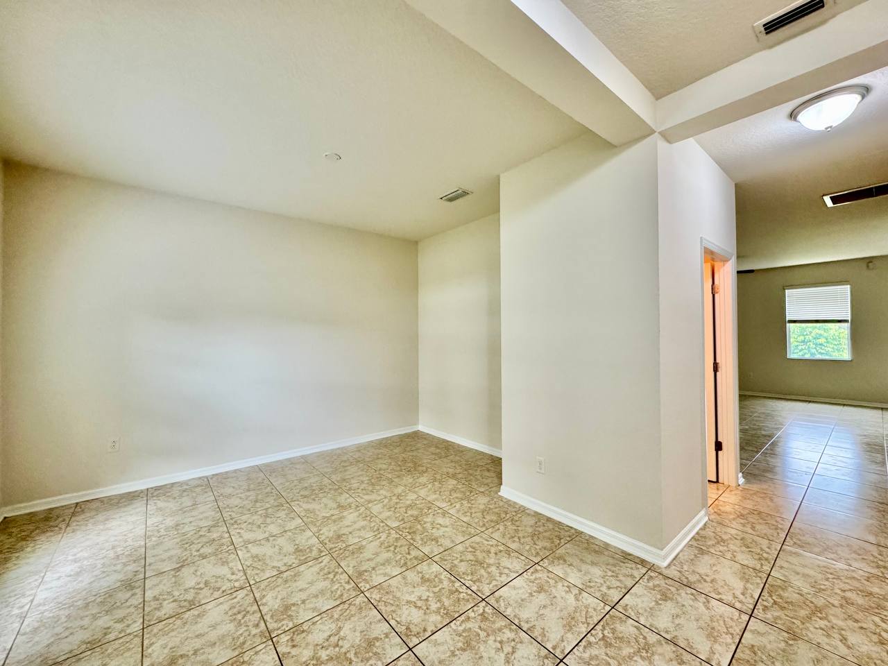 9614 Oak Glade Ave – photo 5