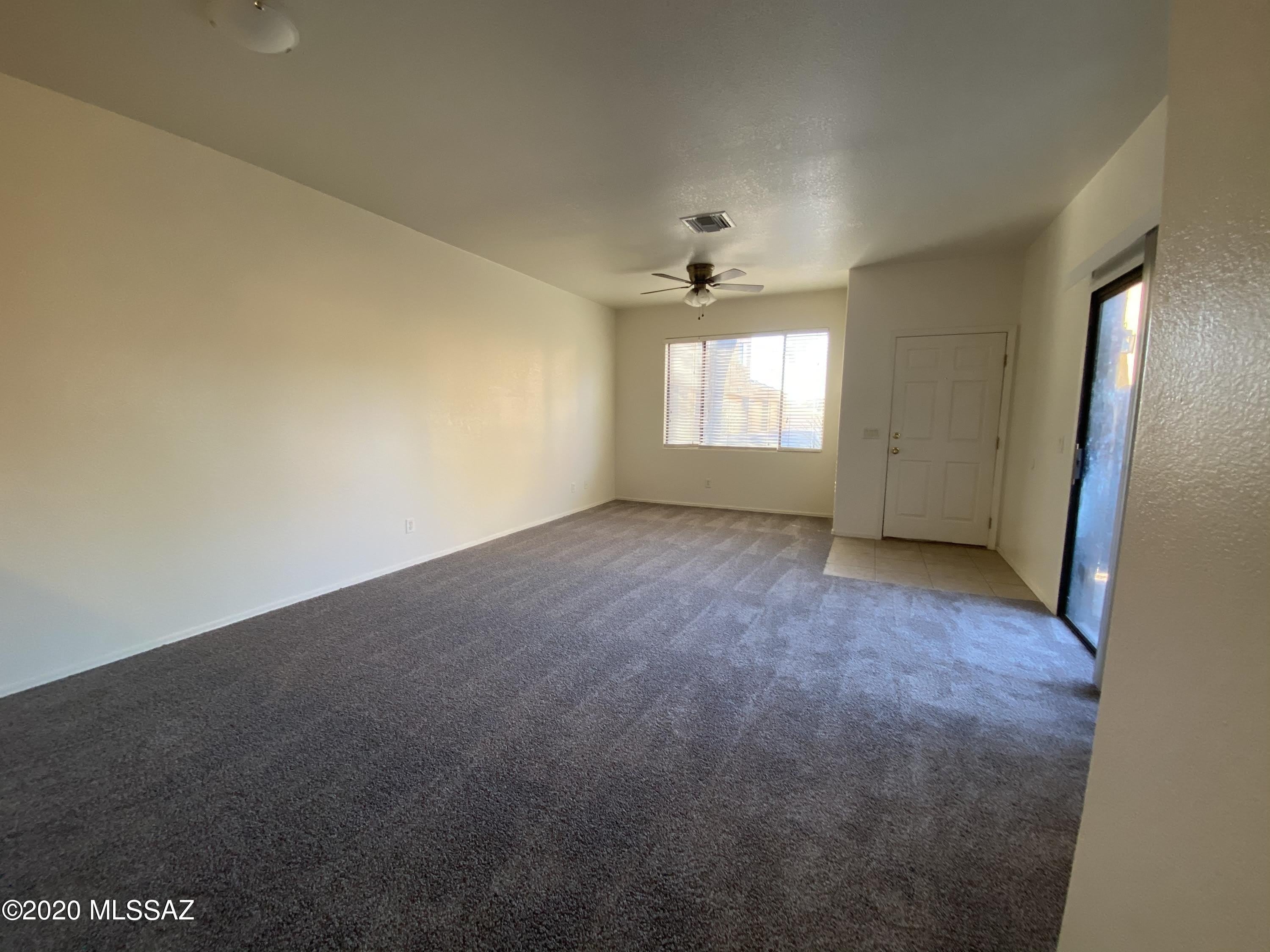 1265 E Weimer Circle – photo 3