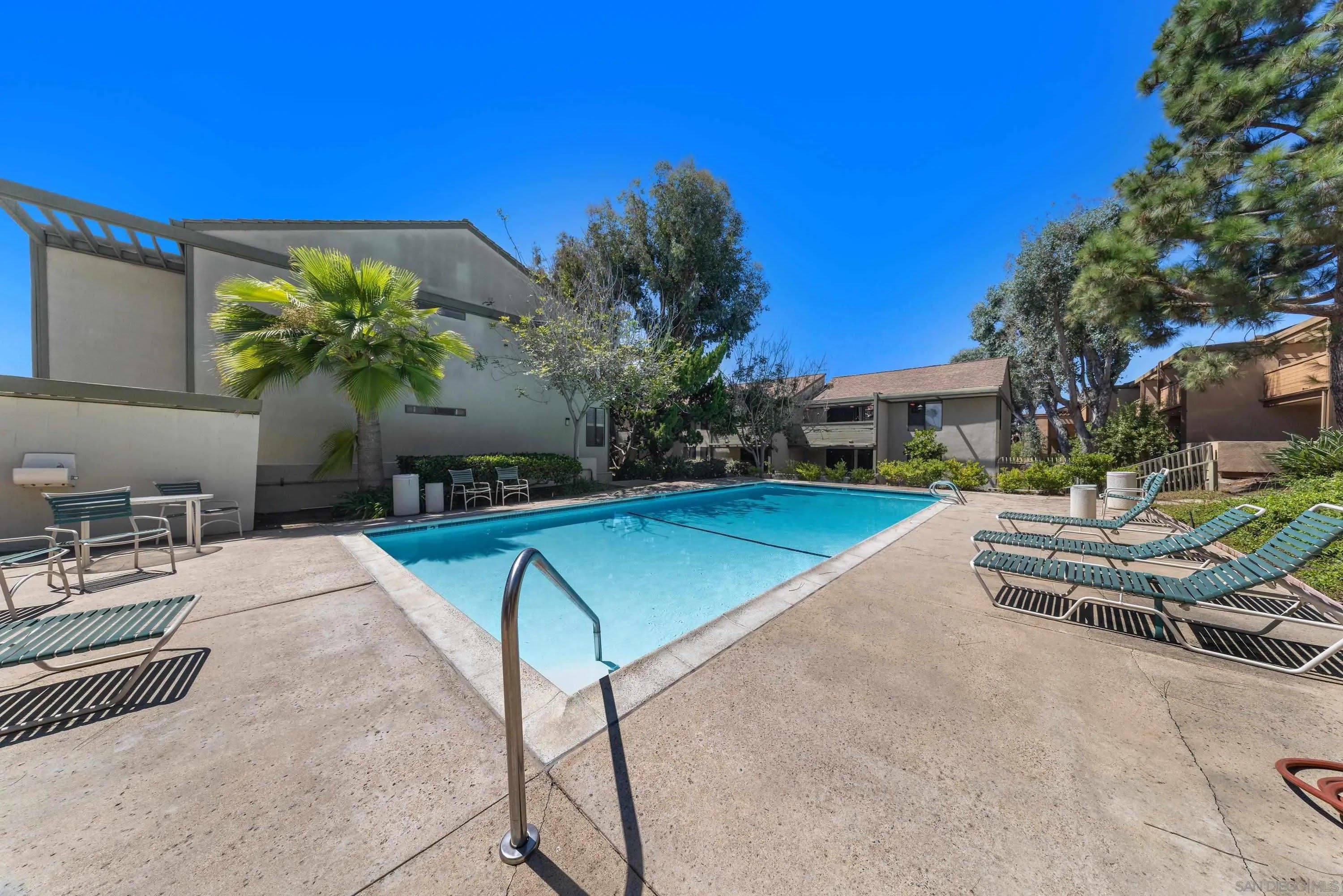 6178 Agee St – photo 3