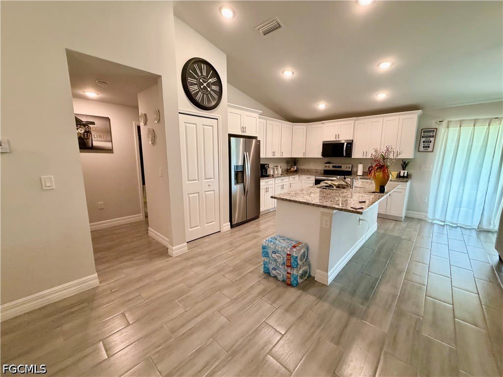 3415 3rd Street SW – photo 4