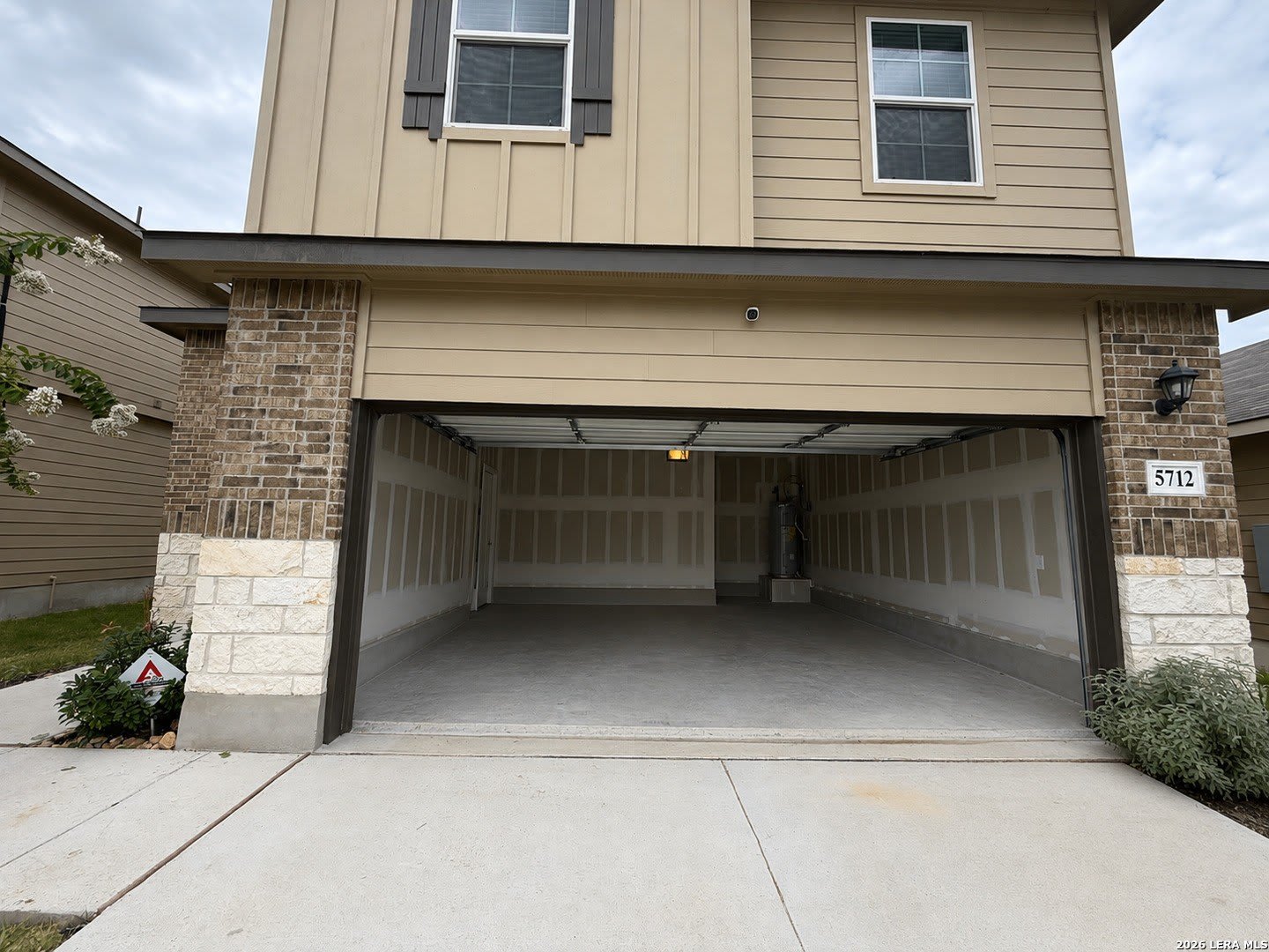 5712 Hartley Home – photo 5