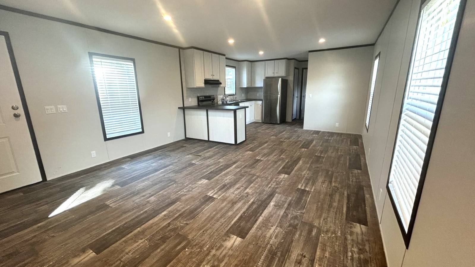 400 29th Ave – photo 4