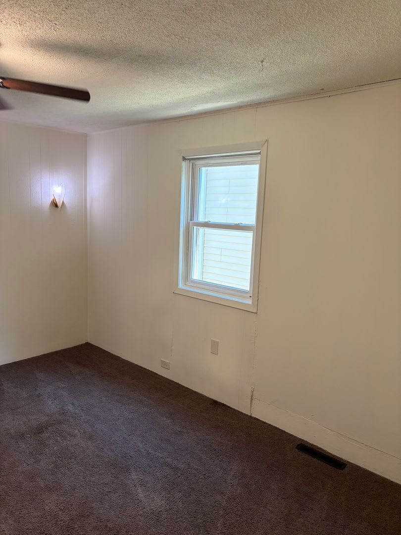 2 bedroom 1 bath house! – photo 3