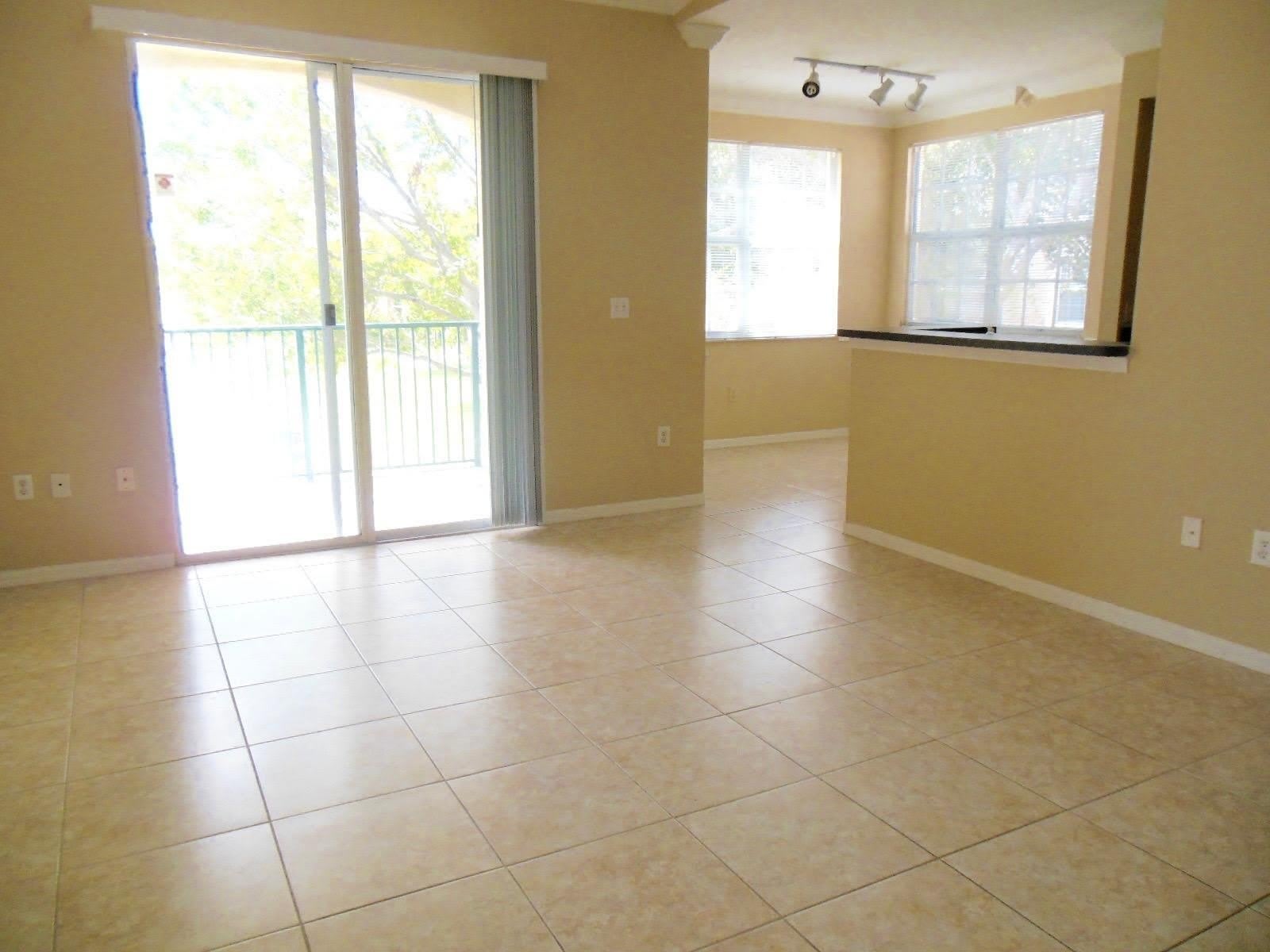 15025 Michelangelo Boulevard – photo 1