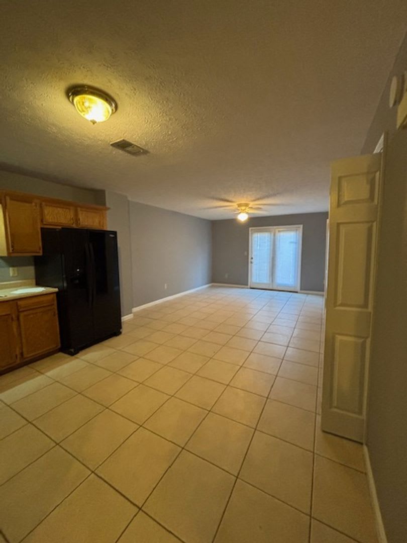 112 Ash Court – photo 2