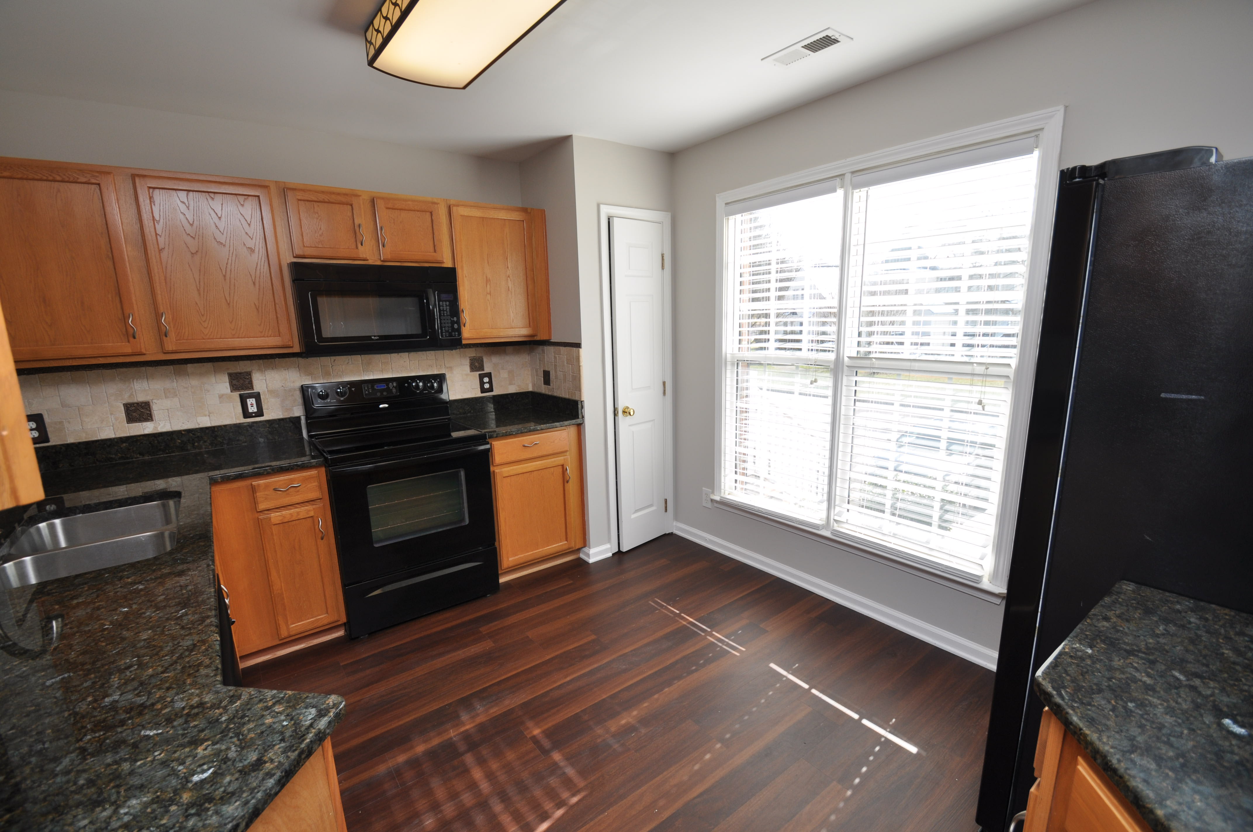 402 Knightsborough Way – photo 3