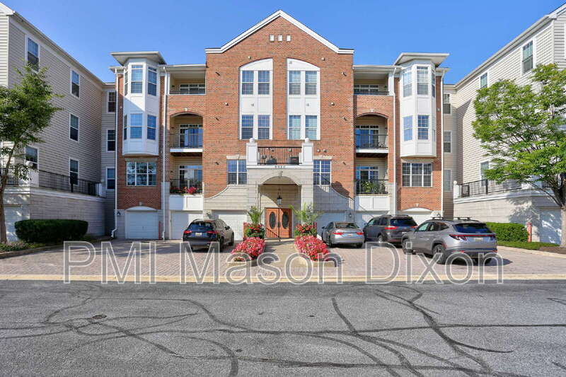 5920 Great Star Drive – photo 2