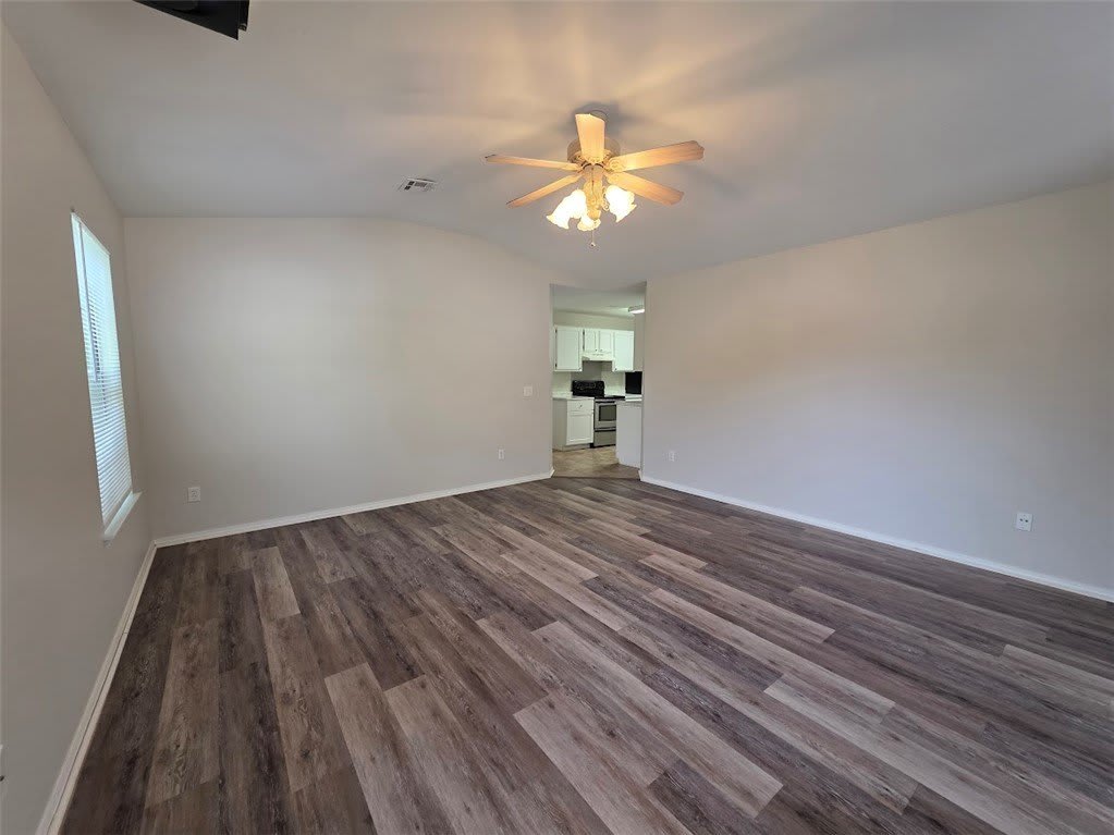 1306 Cresent Street – photo 3