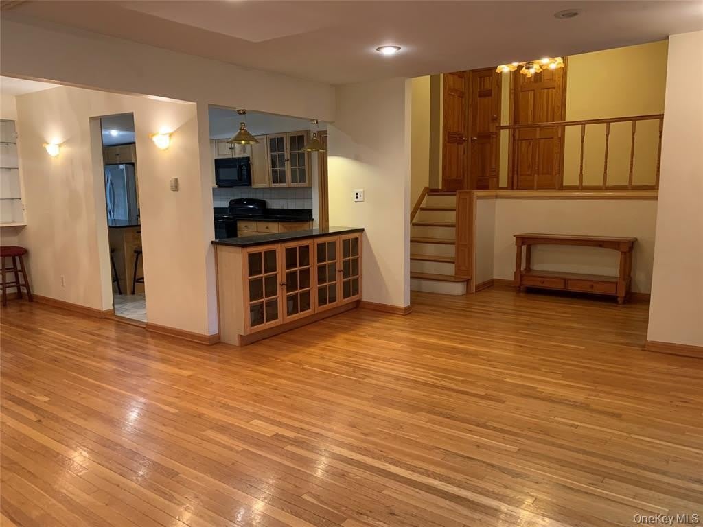 2 Stuart Drive – photo 4