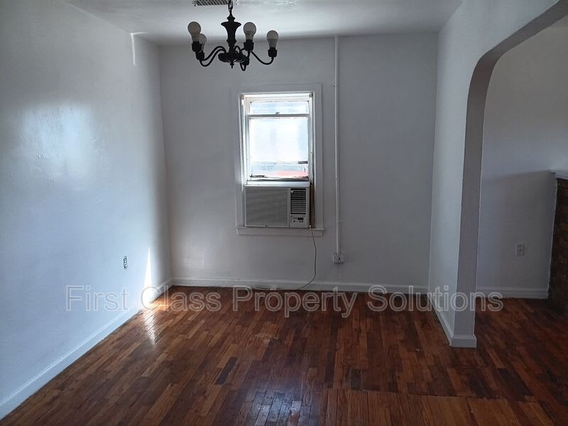 1701 NE 34th St – photo 5