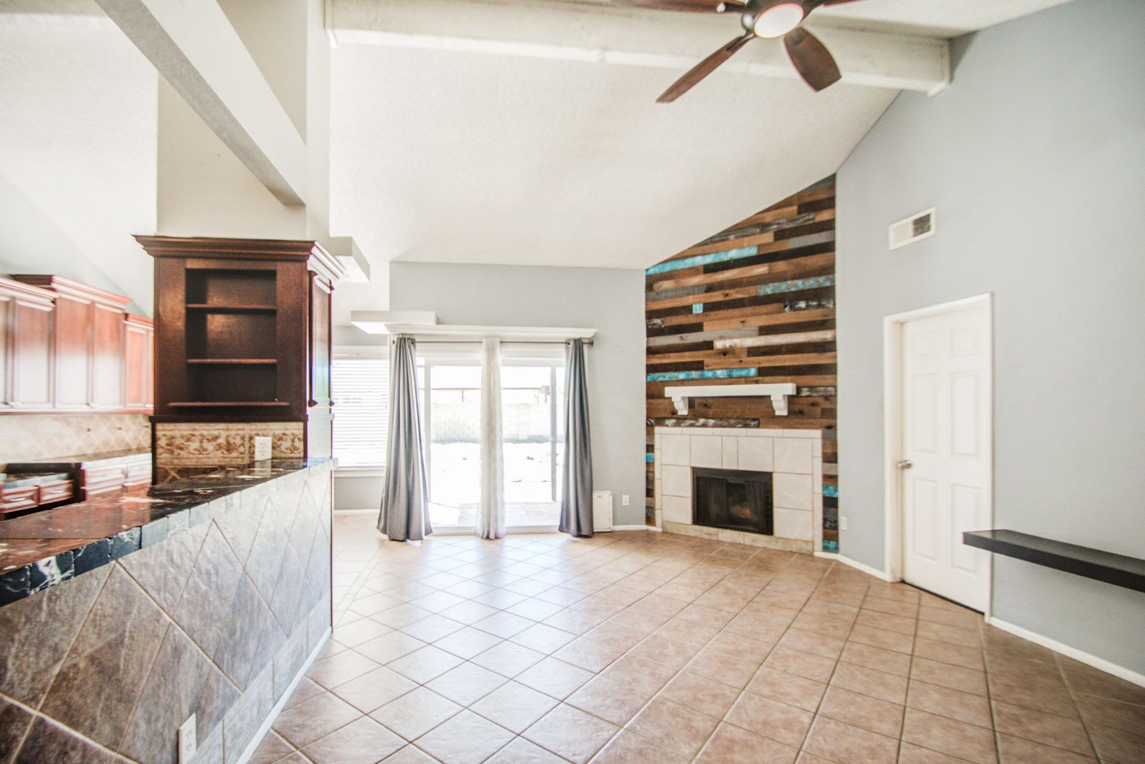 Lovely 3 Bedroom home for rent close to Thunderbird Medical! – photo 3