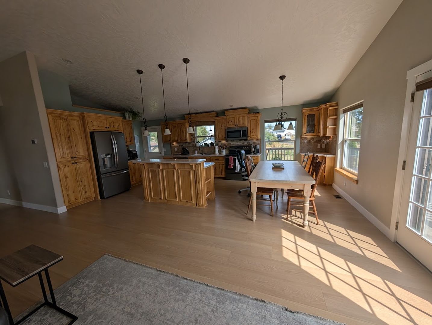 Beautiful 5 Bedroom 3 Bath Cottonwood House – photo 4