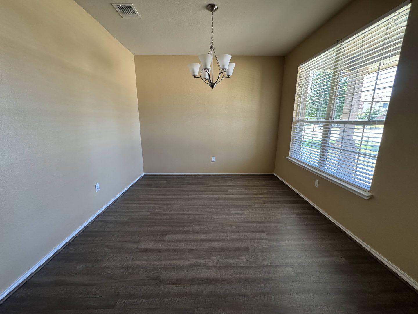 4-Bedroom House for Rent in Killeen – photo 4