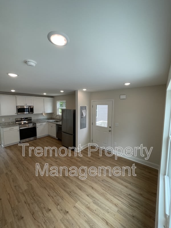 1948 Lynnbrook Avenue ADU – photo 2