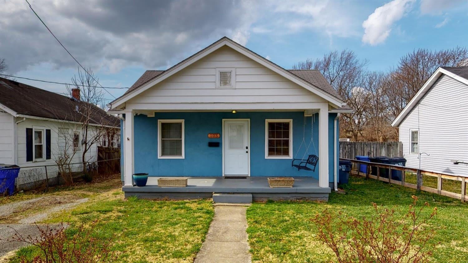 105 Woods Avenue – photo 1