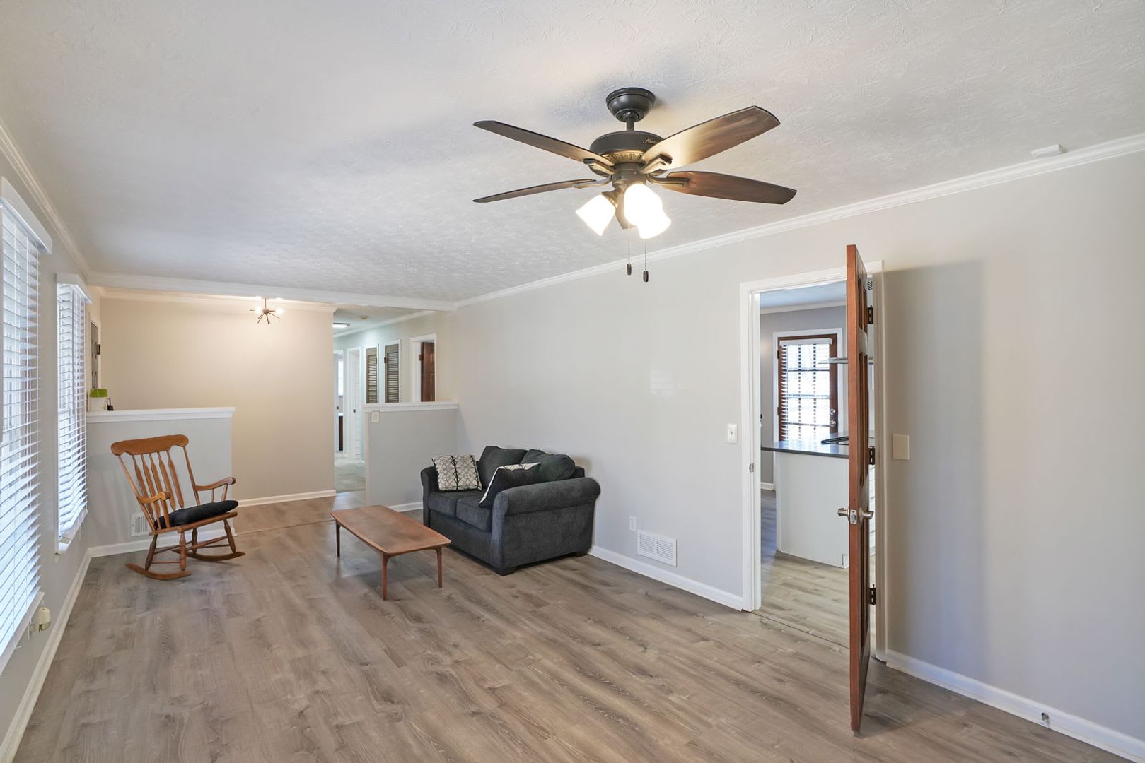 Room in 3 Bedroom Home at Mountainbrook Cir SW – photo 4