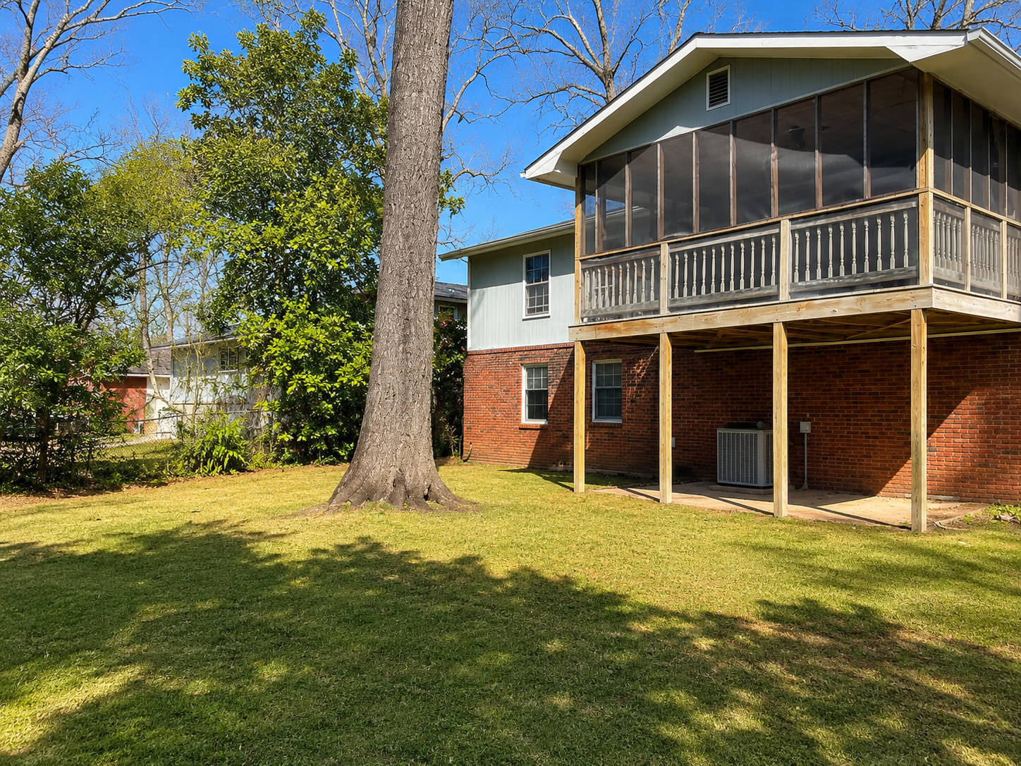 313 Sparta Street – photo 3