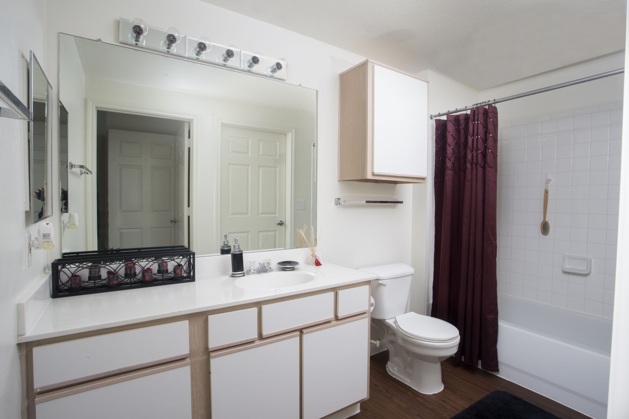 Rincon Apartments – photo 4