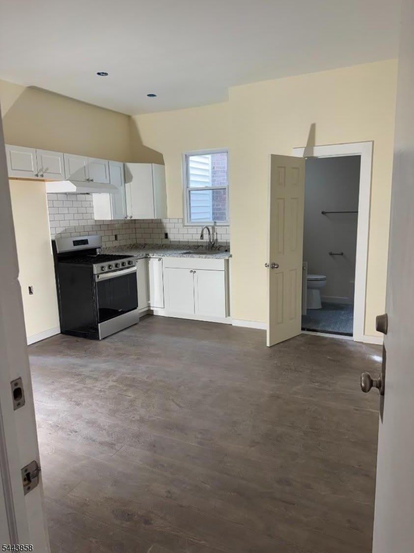 213 Harrison Ave – photo 4
