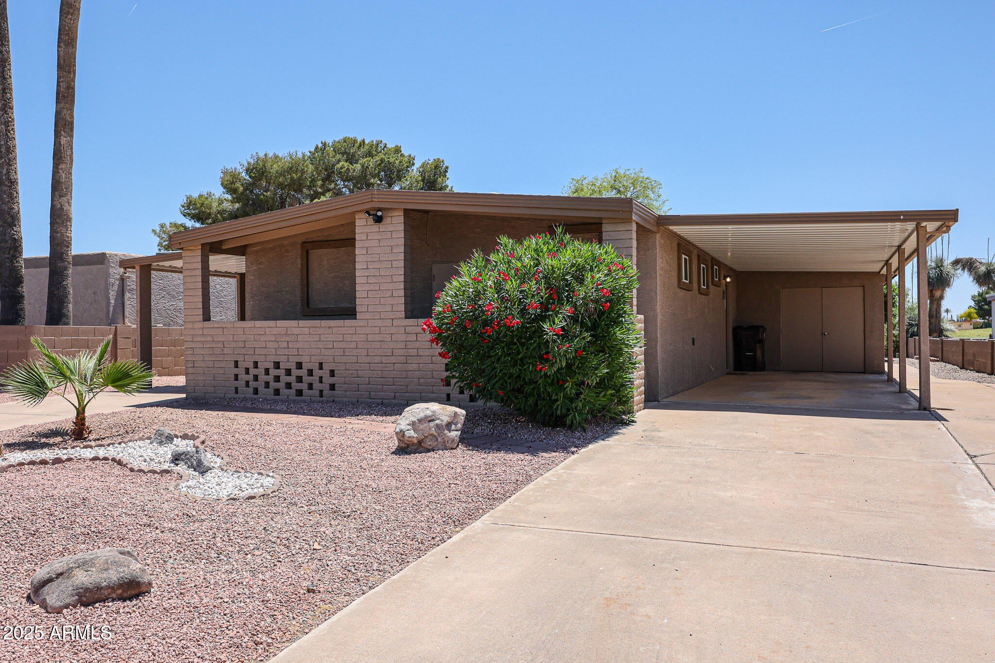 9107 E Fairway Boulevard – photo 2