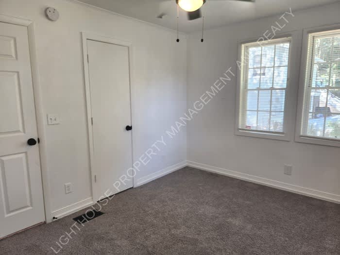 6532 Buffalo Avenue – photo 5