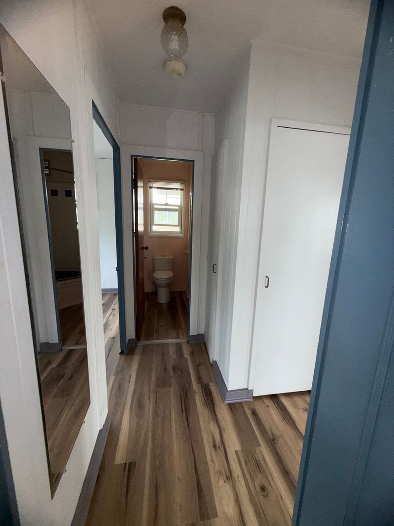 3 bdrm, 2 bath with a private yard – photo 4