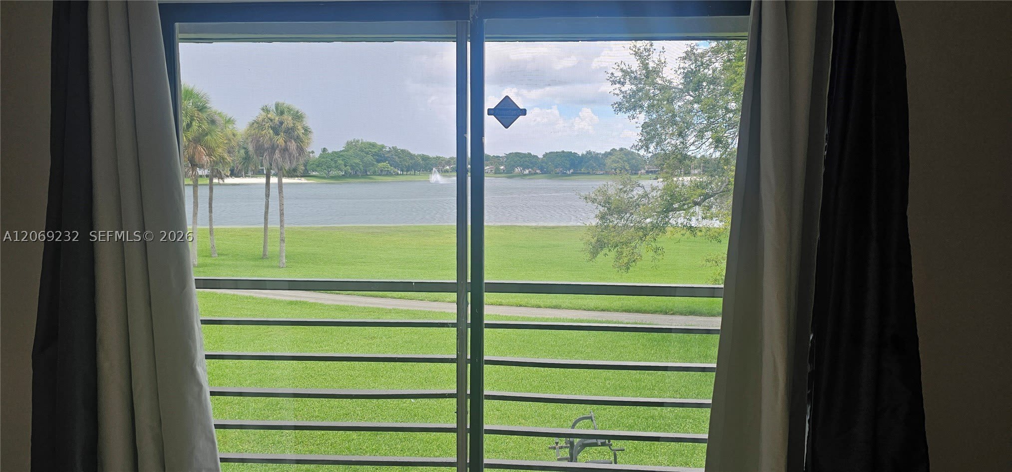 14873 SW 104th St – photo 1