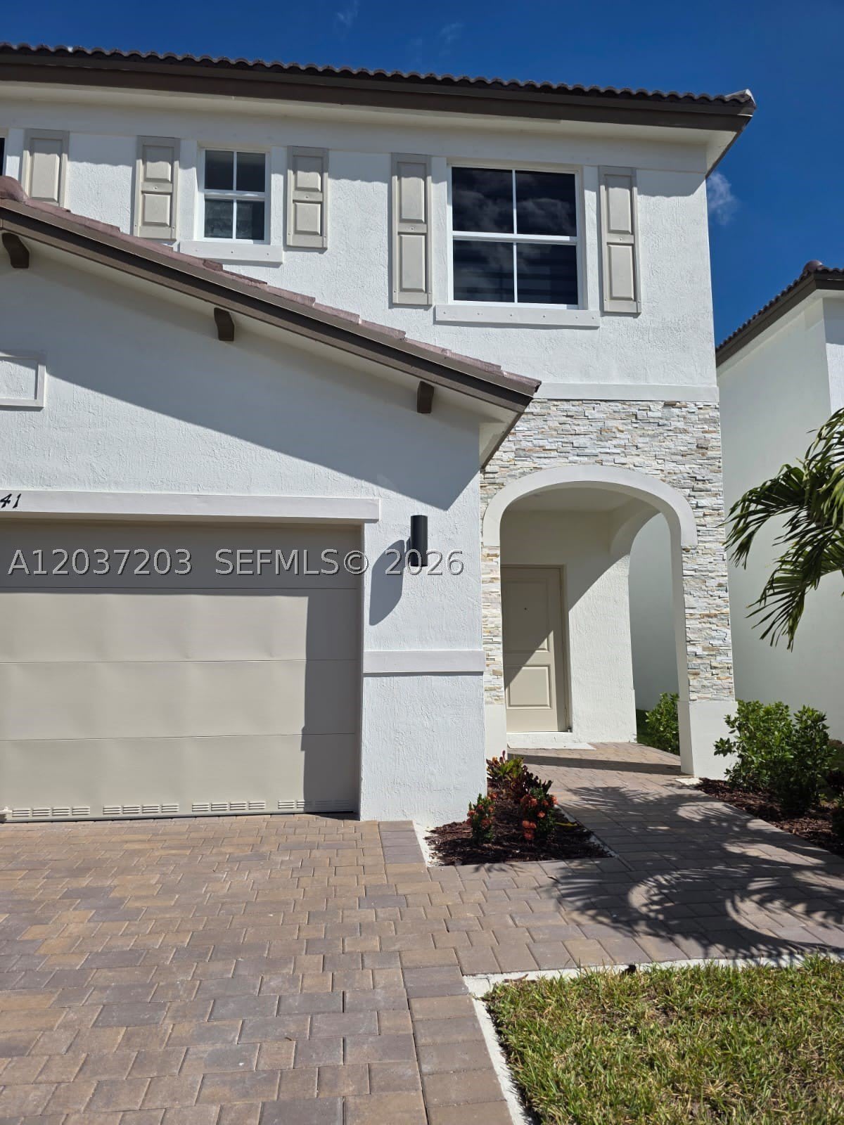2741 SE 24th Ct – photo 2