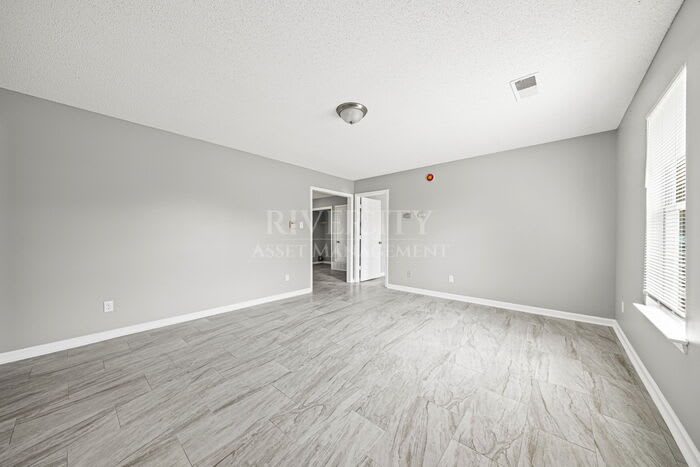 2516 Wellons Avenue – photo 5