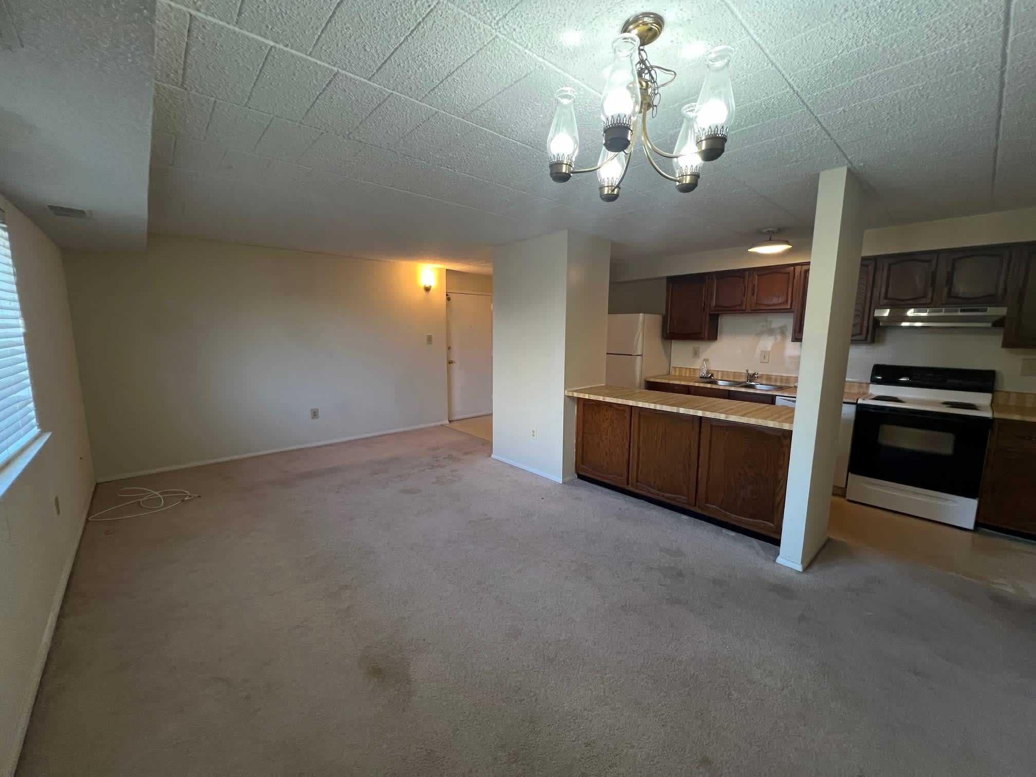 1001 Heather Ridge Dr Unit E – photo 3