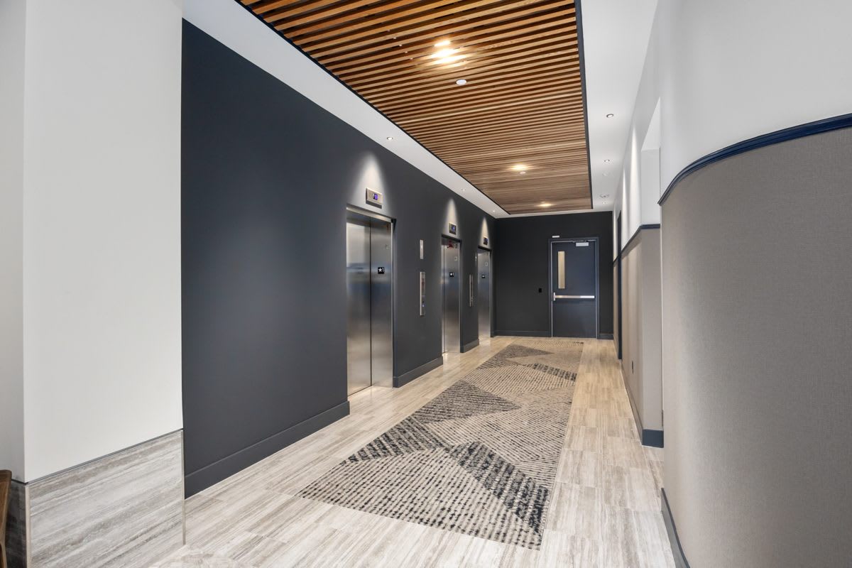Studio Park Tower and Lofts – photo 4