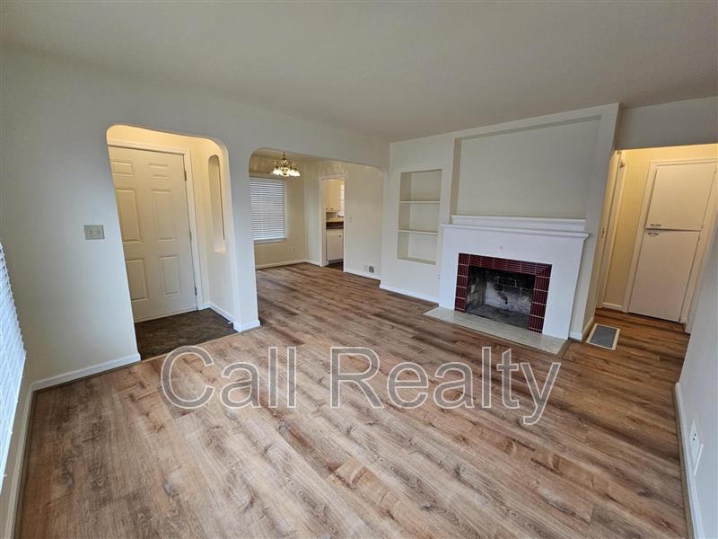 4723 N Cedar – photo 2