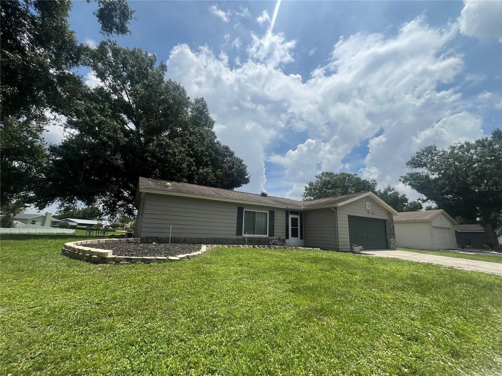 12908 LEADWOOD Drive – photo 1