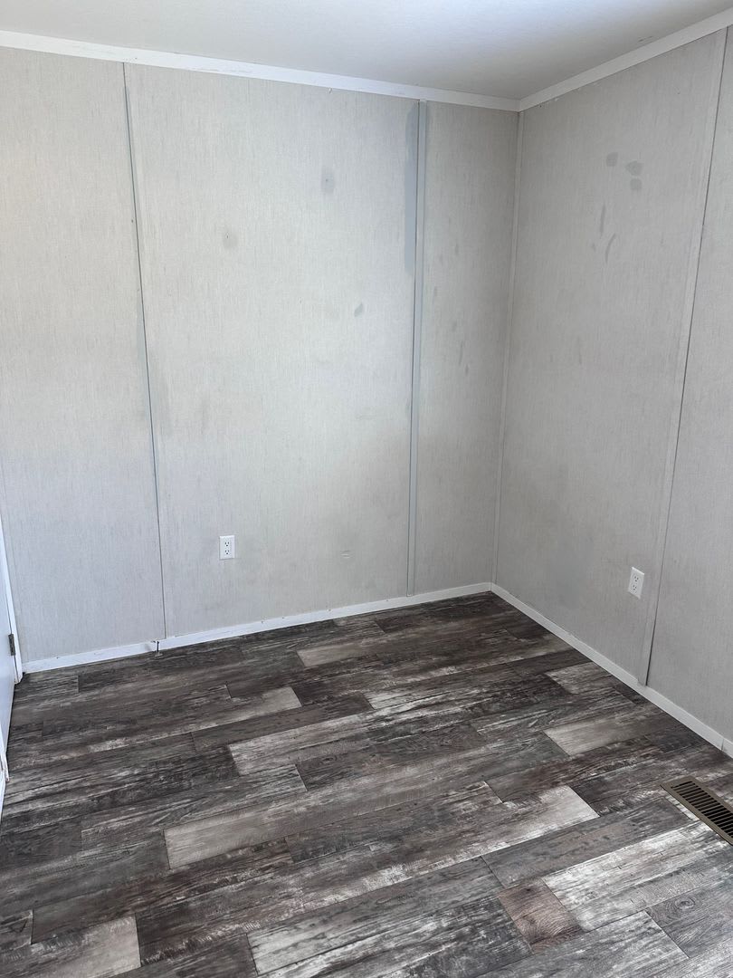 3-Bedroom/ 2-Bath Mobile Home – photo 2