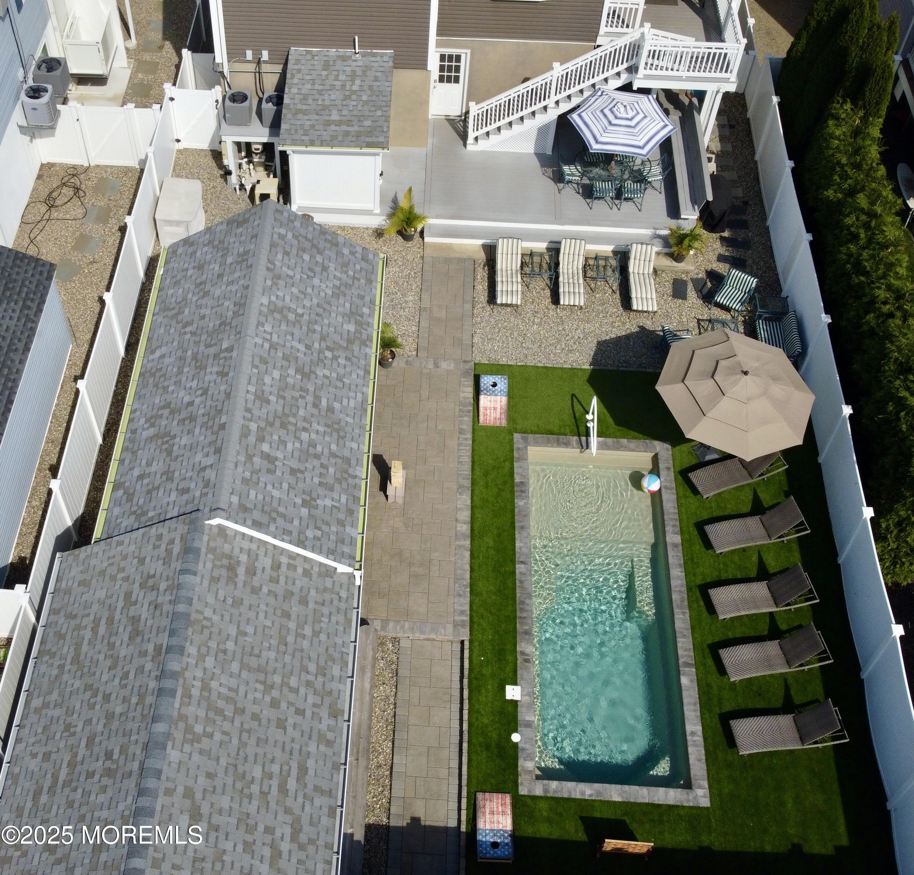 304 Arnold Avenue – photo 3