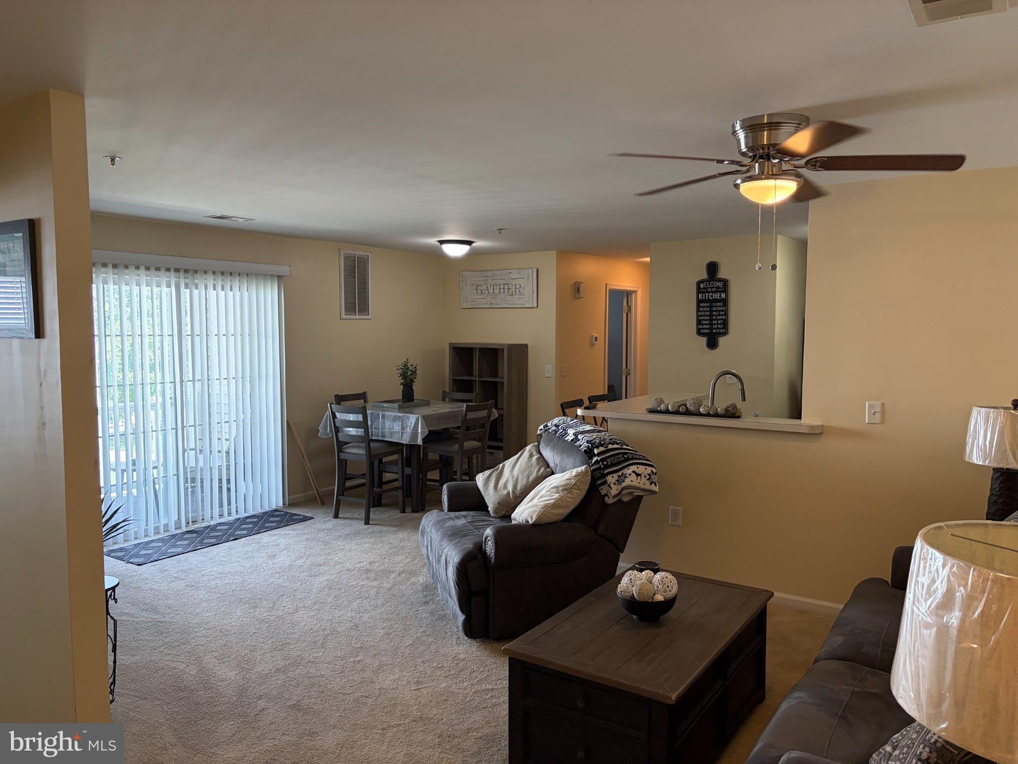 110 LIONHEART Lane – photo 2