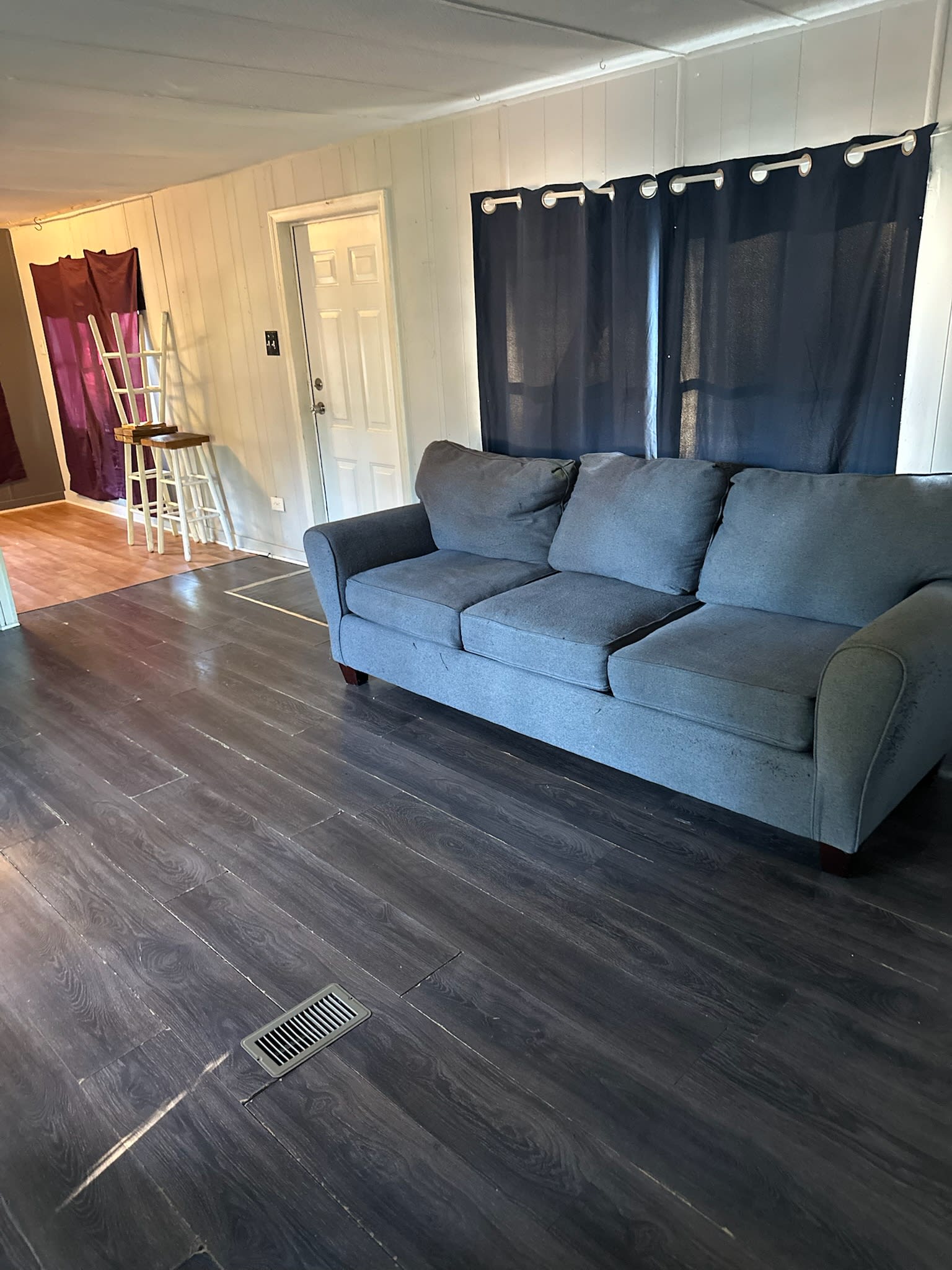 125 Emily St – photo 1