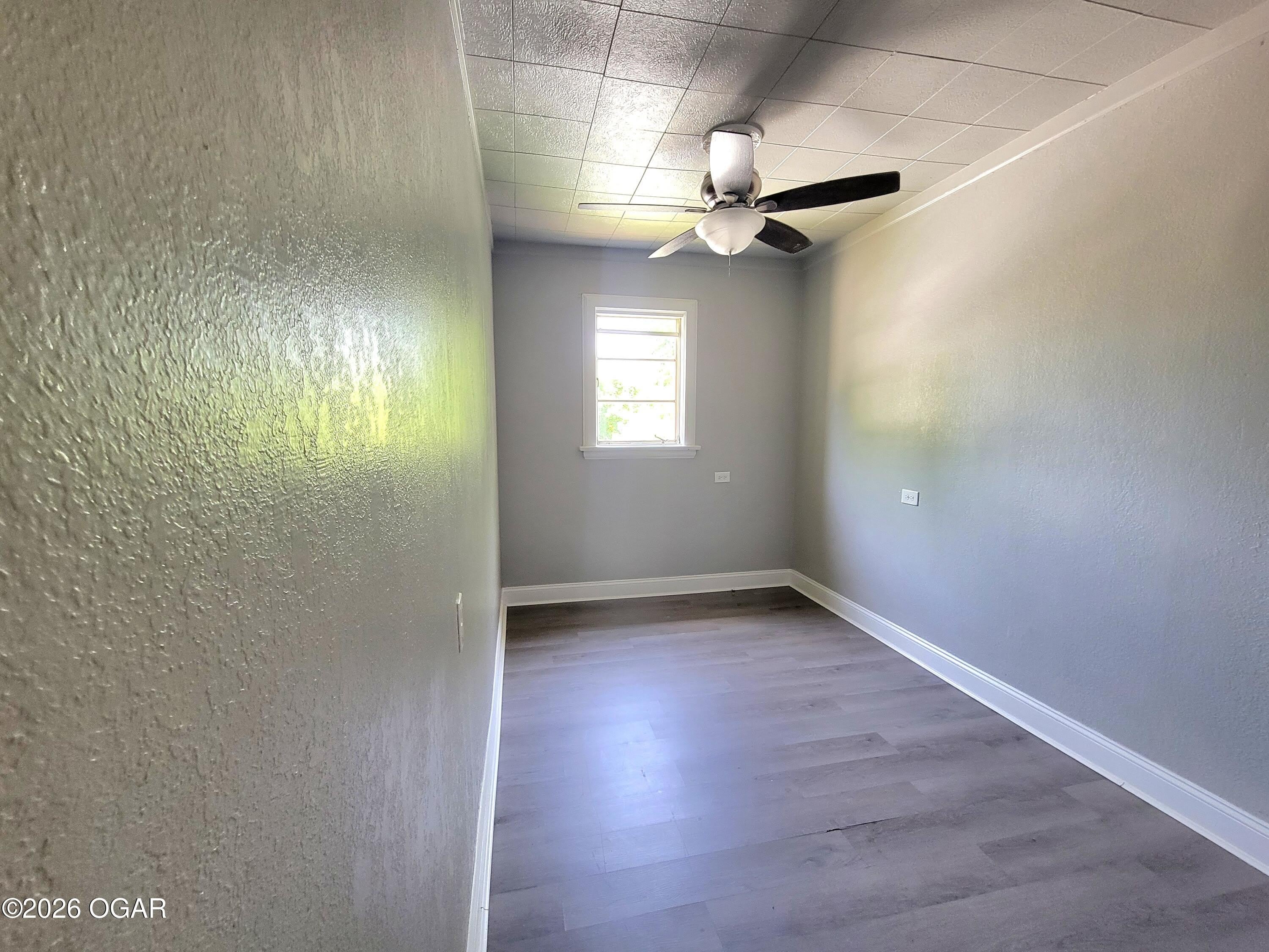 809 W 4th Street – photo 5