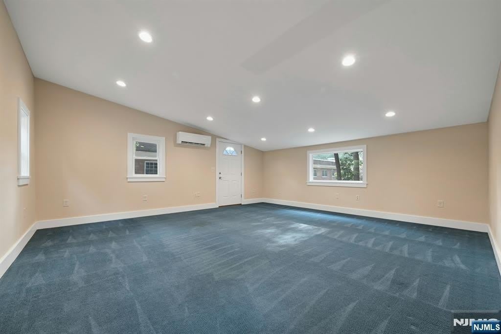 288 Van Dien Avenue – photo 5