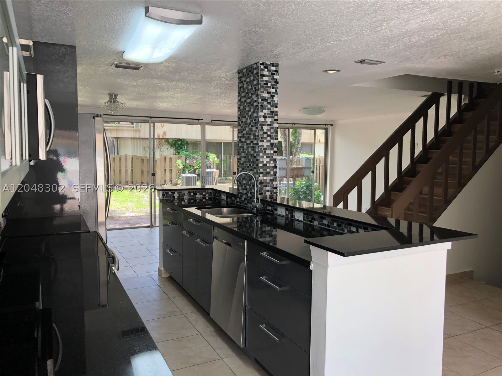 836 NW 82nd Ave – photo 5