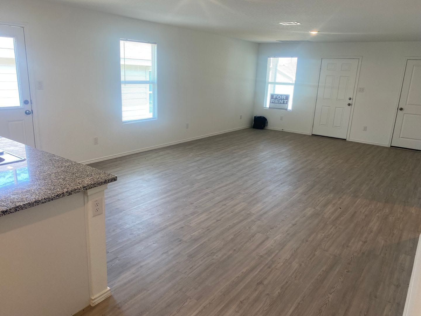 Brand New and Ready for You! – photo 2