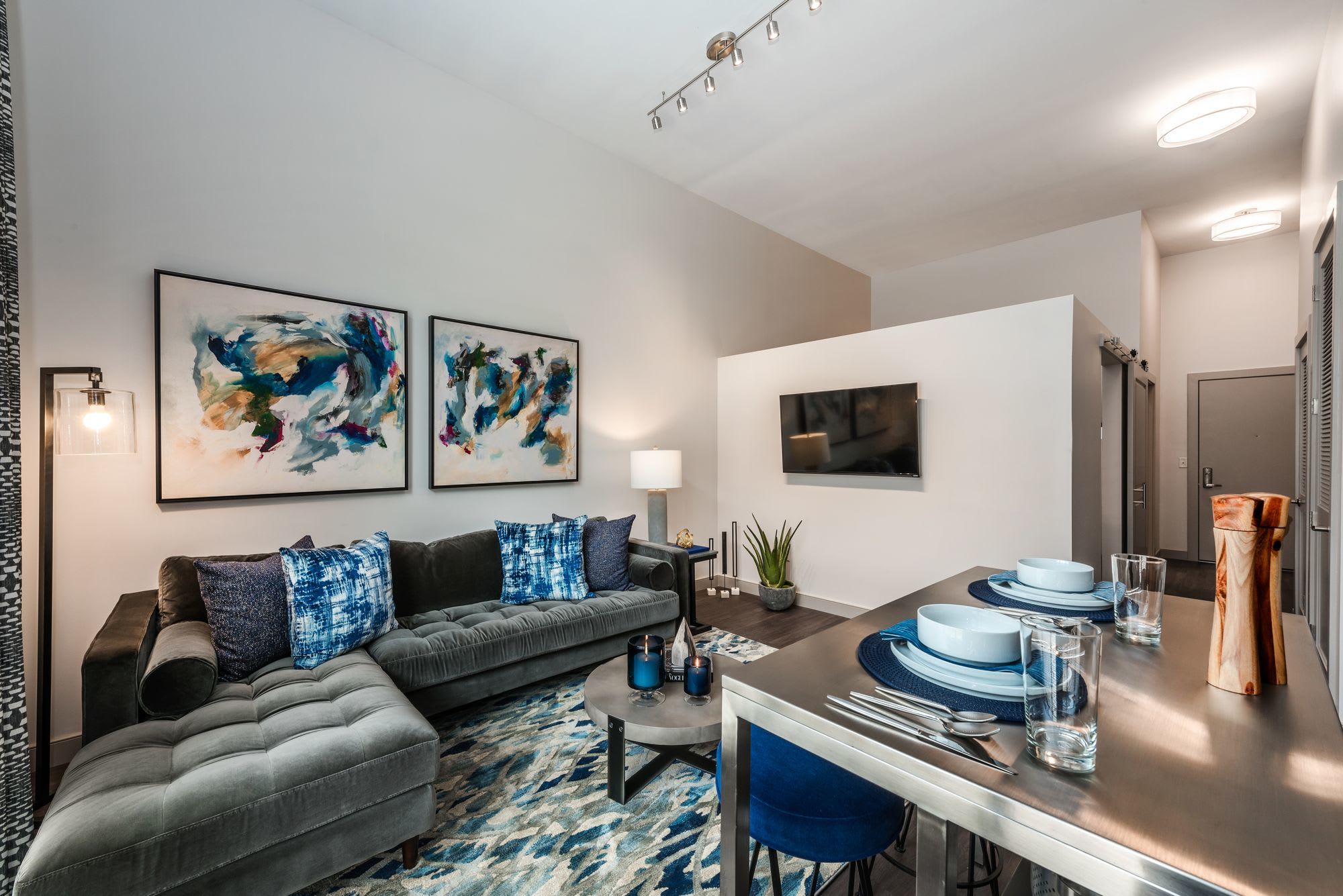 Porter St. Apartments – photo 5