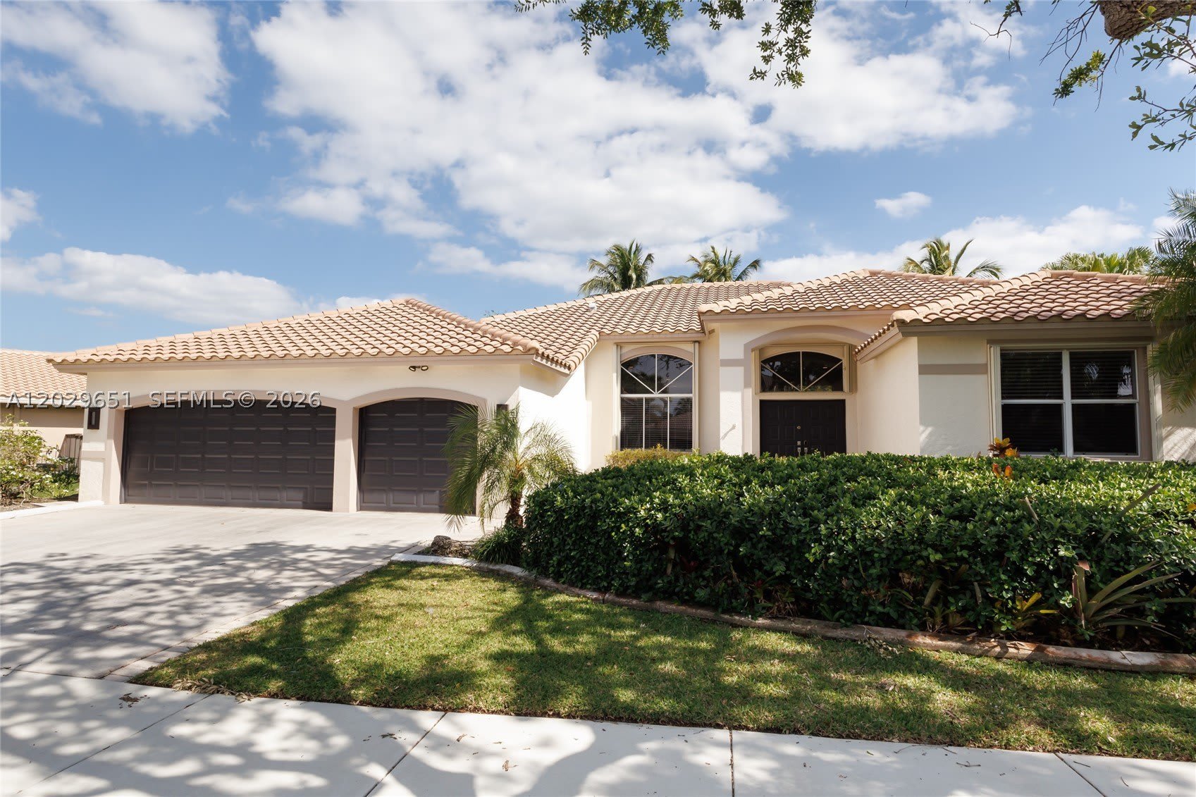 280 Landings Blvd – photo 1