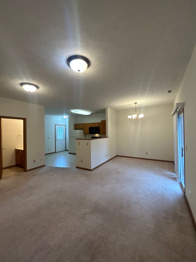 3 Bedroom Townhome – photo 4