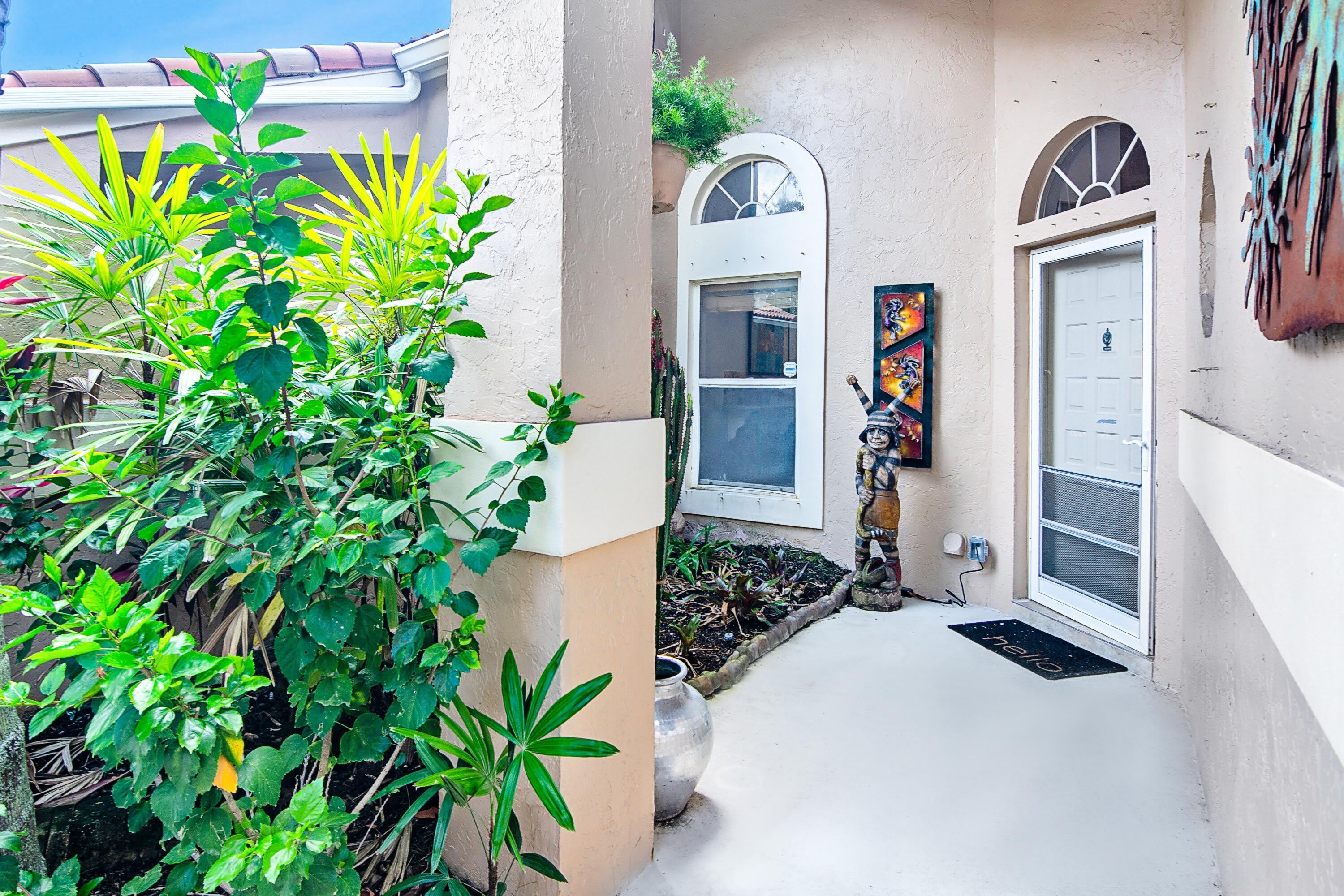 2102 Mahogany Place – photo 2